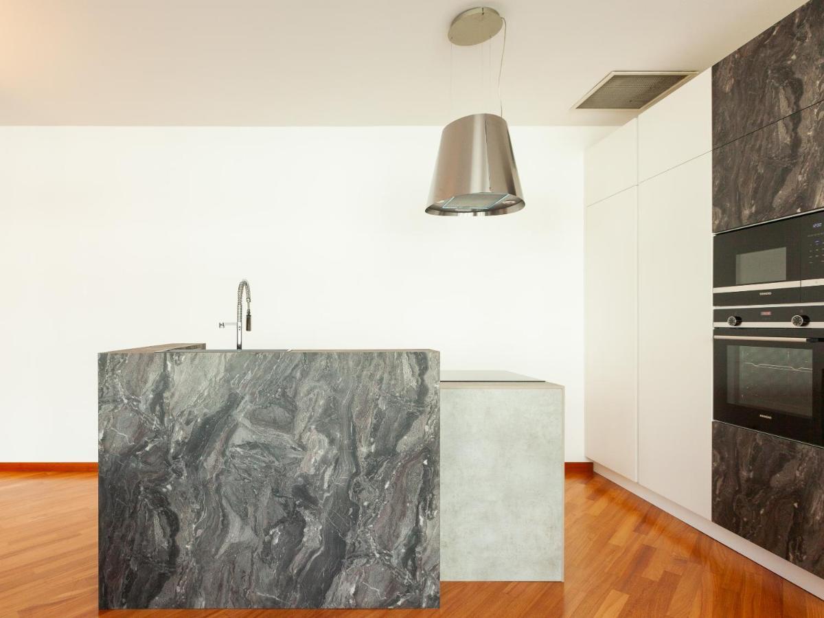Easyhomes-Madonnina View Milan Exterior photo