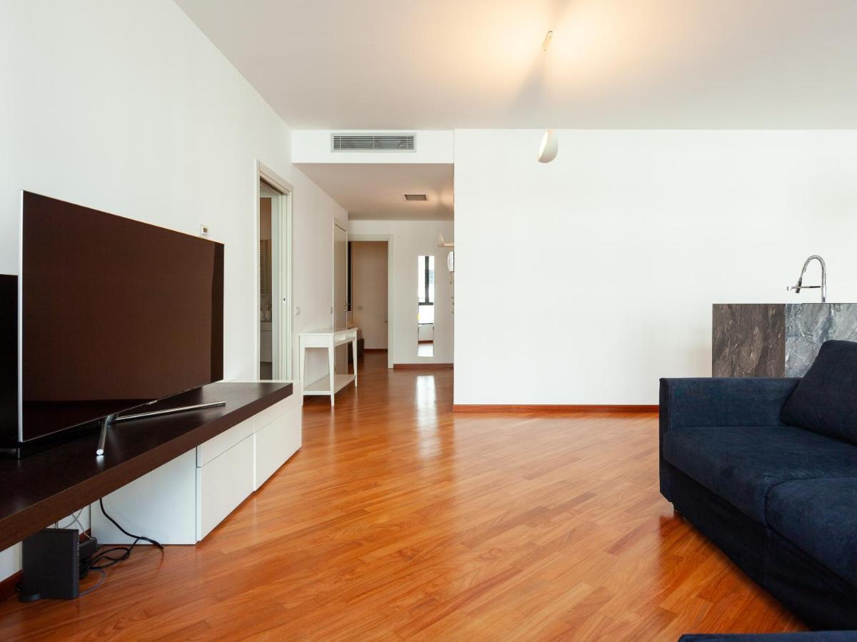 Easyhomes-Madonnina View Milan Exterior photo